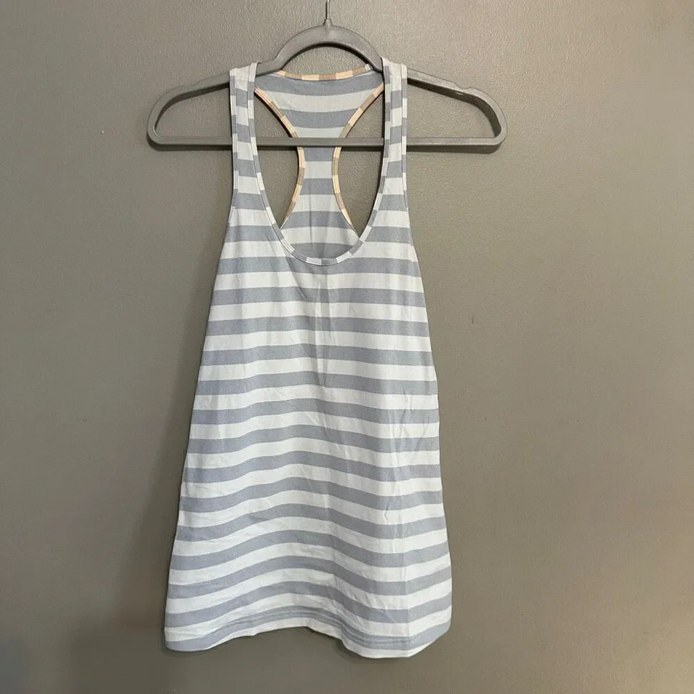 Lululemon cool racerback size 10 stripped blue gray